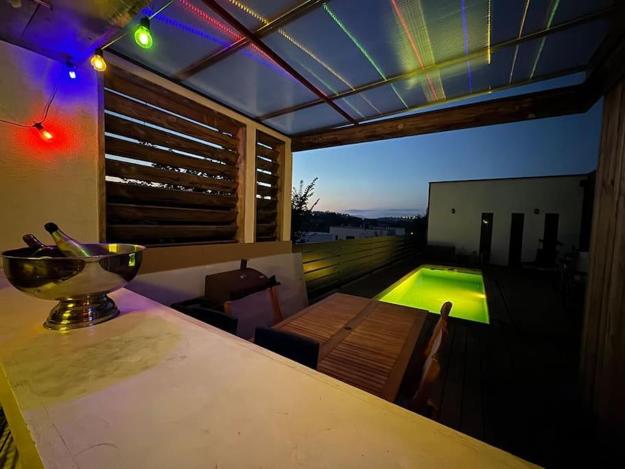 Luxury Villa With Pool And View Juvignac Exterior foto